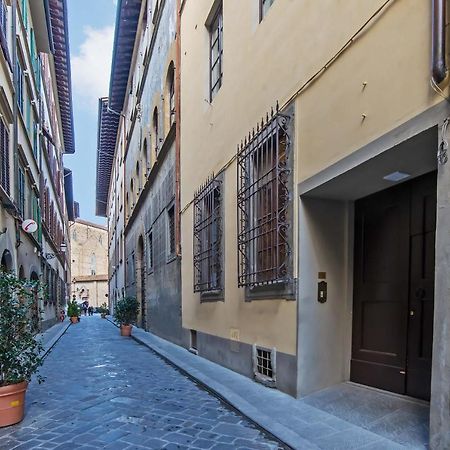The Charm Of Santa Croce Apartment Florence Luaran gambar