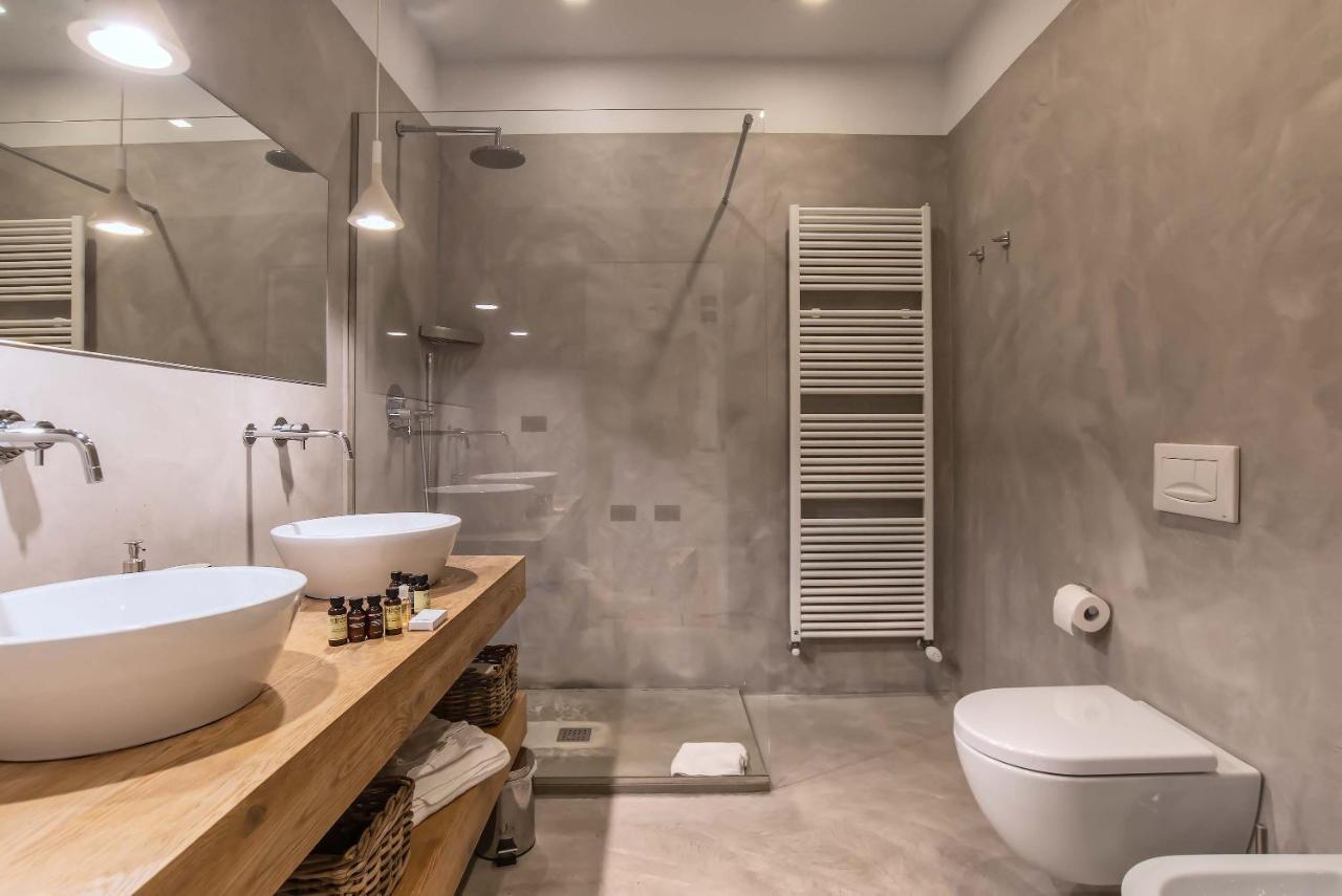 The Charm Of Santa Croce Apartment Florence Luaran gambar