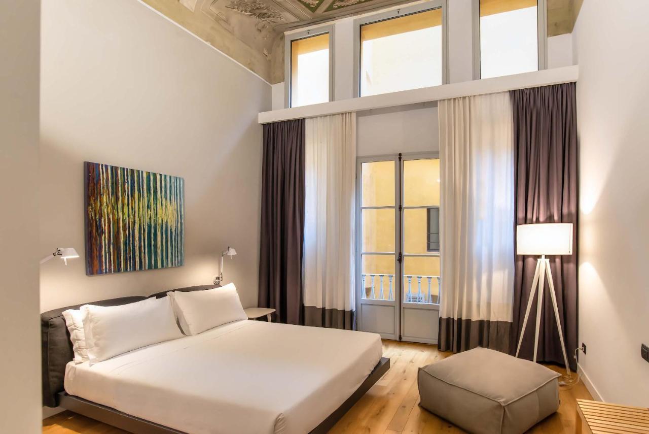The Charm Of Santa Croce Apartment Florence Luaran gambar