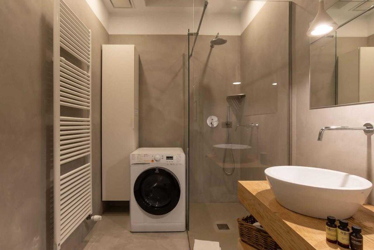 The Charm Of Santa Croce Apartment Florence Luaran gambar