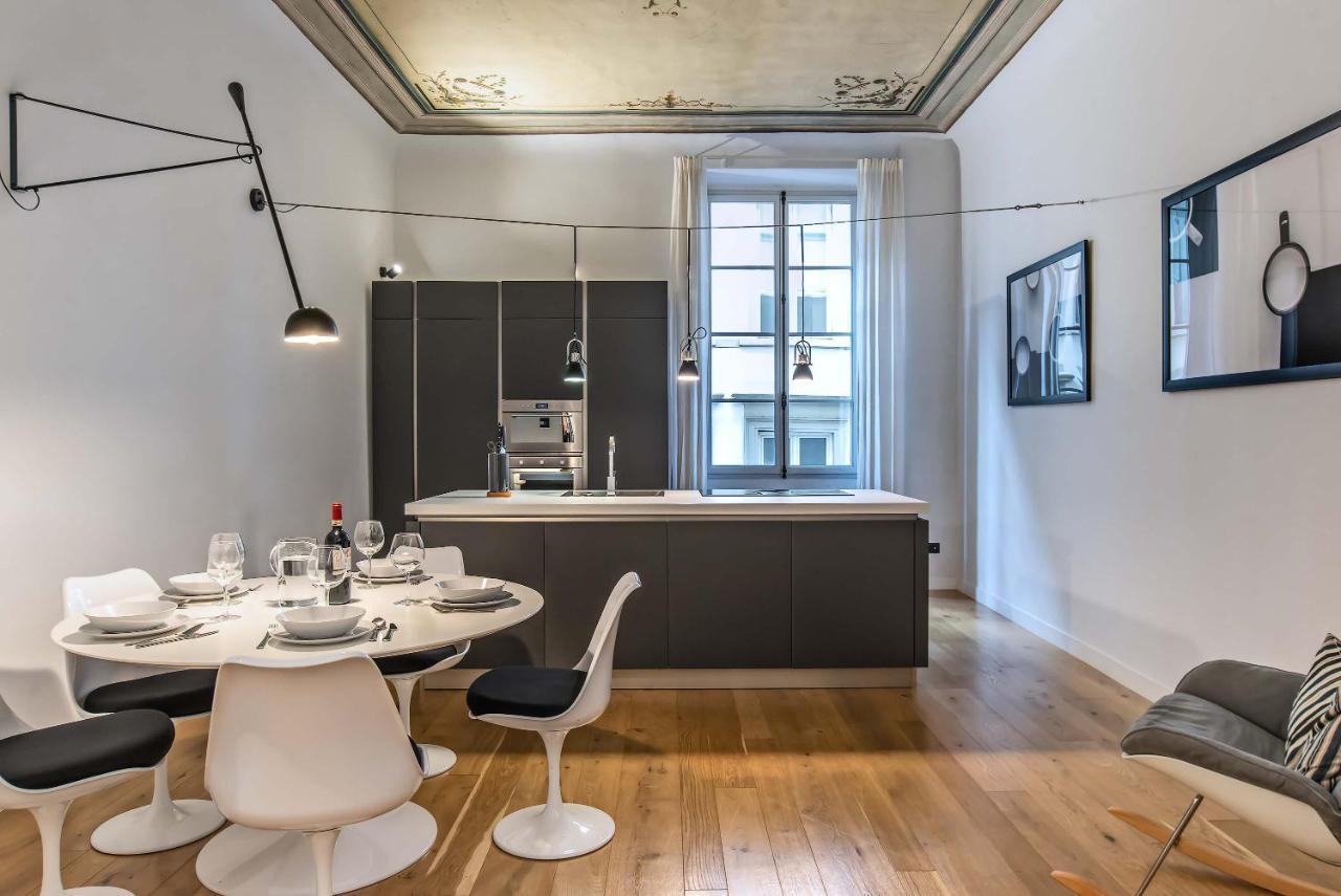 The Charm Of Santa Croce Apartment Florence Luaran gambar