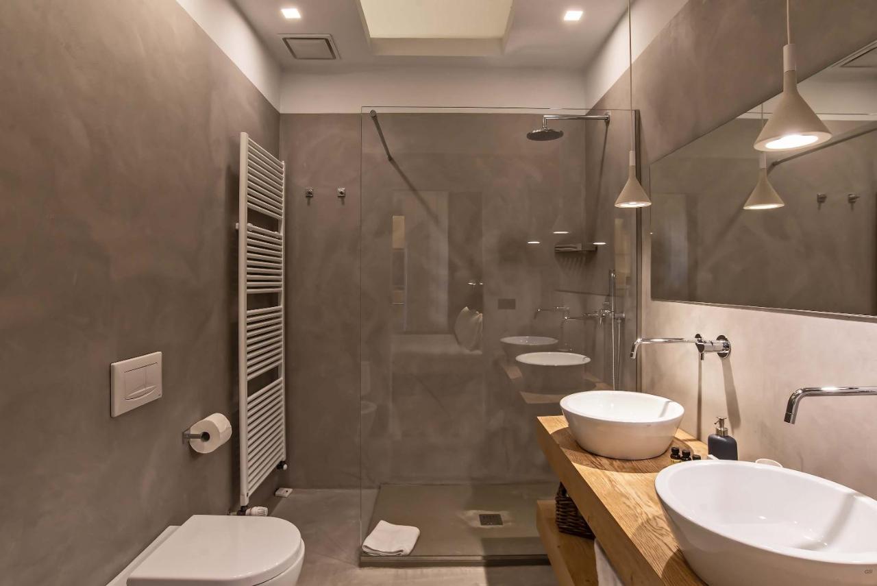 The Charm Of Santa Croce Apartment Florence Luaran gambar