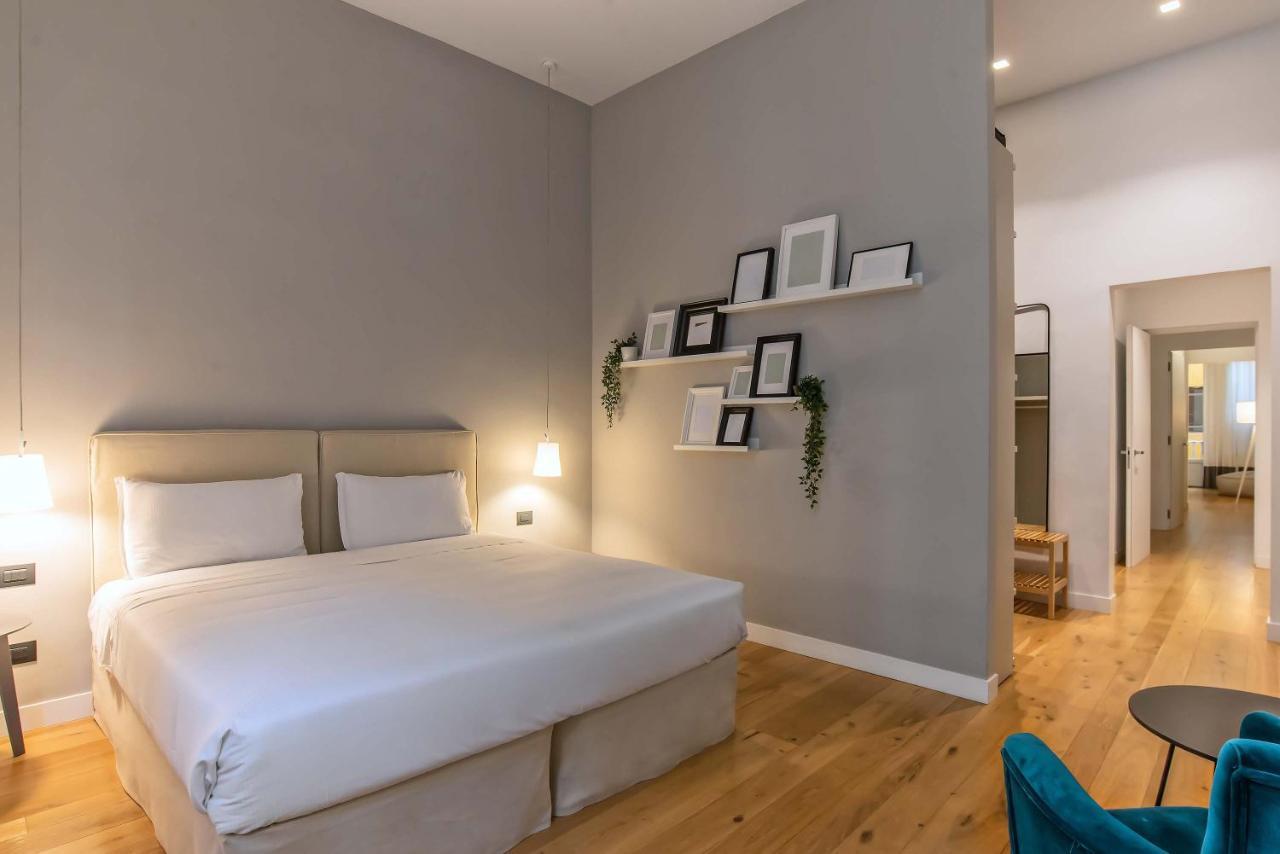 The Charm Of Santa Croce Apartment Florence Luaran gambar